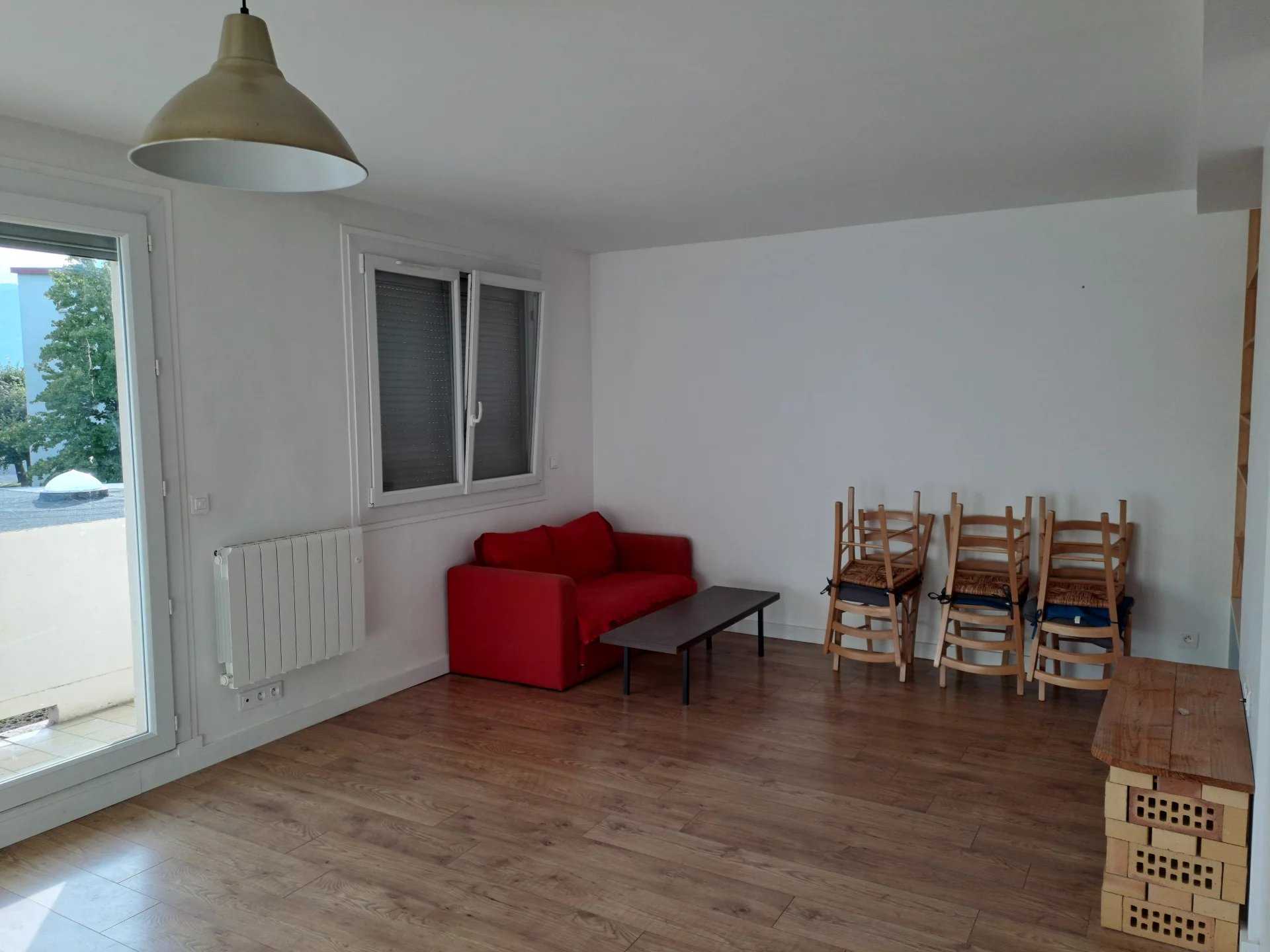 公寓 在 Grenoble, Isère 12281417