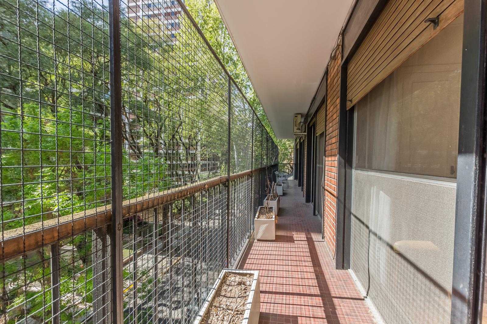 Condominium in Vicente Lopez, Buenos Aires 12281460
