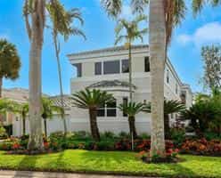 Condominium in Longboat Key, Florida 12281827