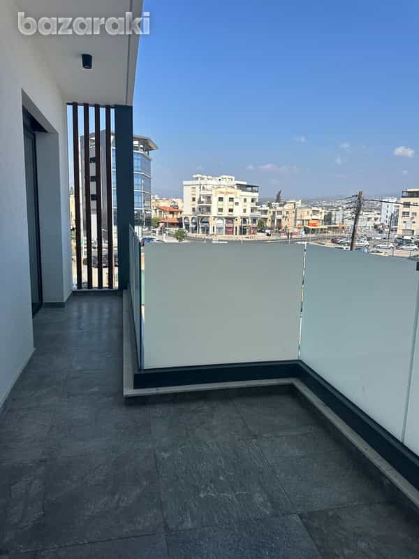 분양 아파트 에 Kato Polemidia, Limassol 12282073