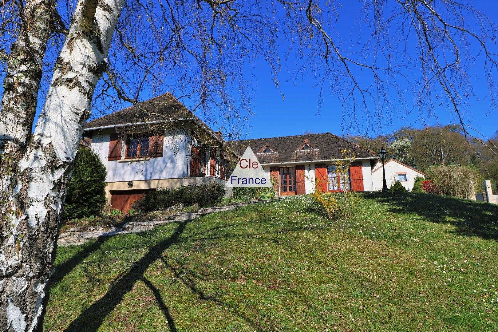 σπίτι σε Rogny-les-Sept-Écluses, Bourgogne-Franche-Comté 12283824