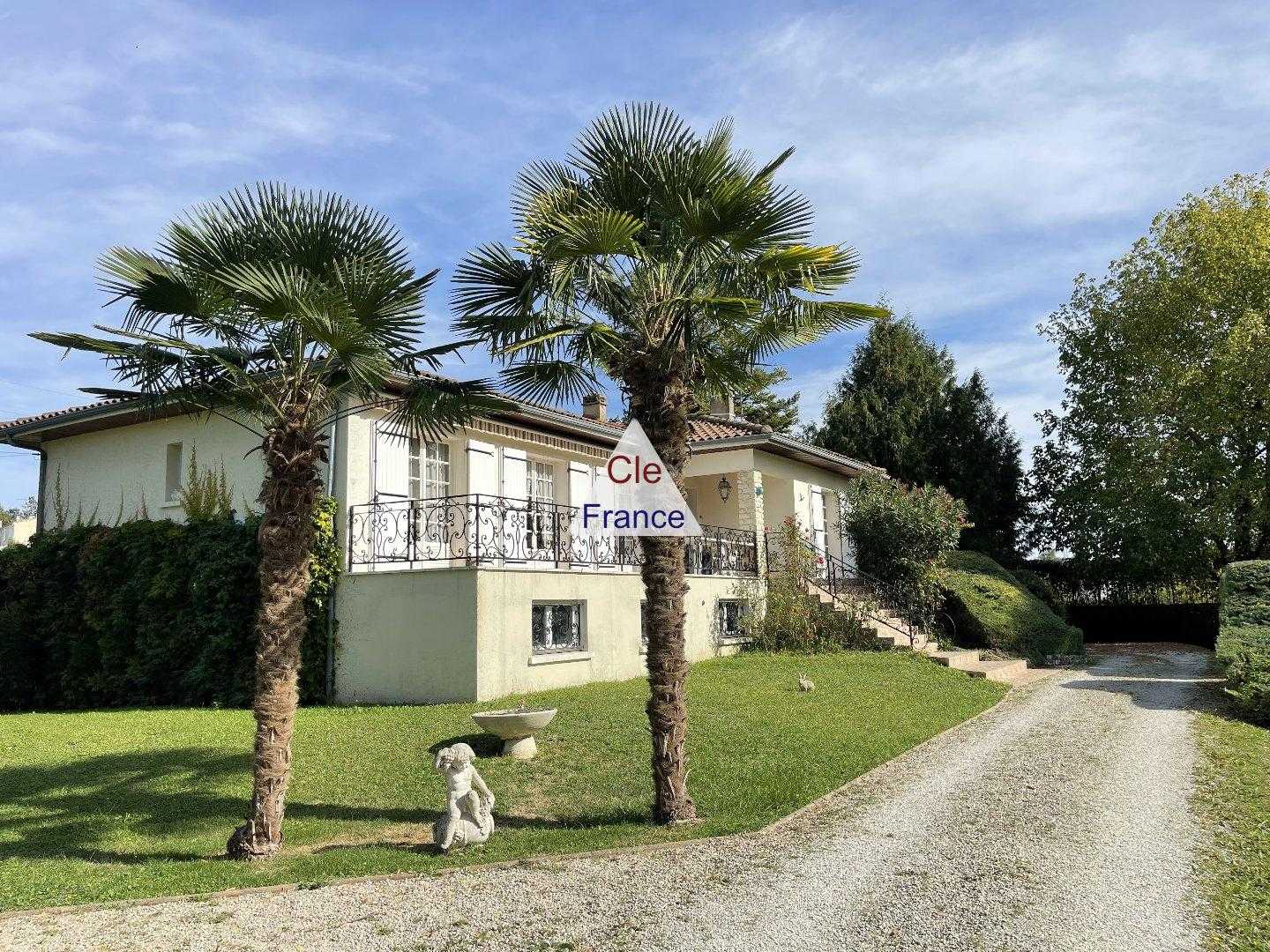 Rumah di Linar, Nouvelle-Aquitaine 12284516
