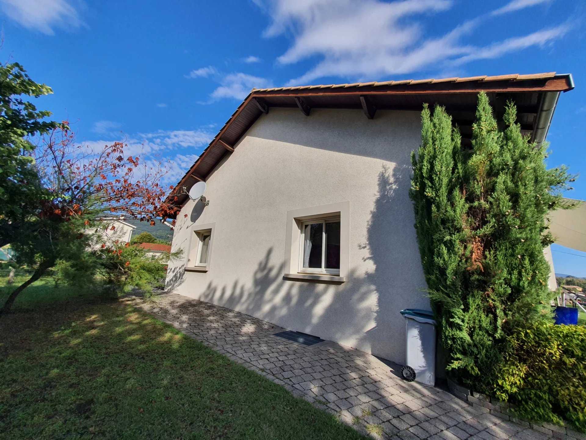 House in Roisey, Auvergne-Rhone-Alpes 12284716