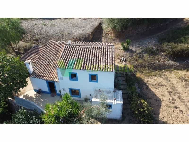 жилой дом в Monchique, Faro 12285027
