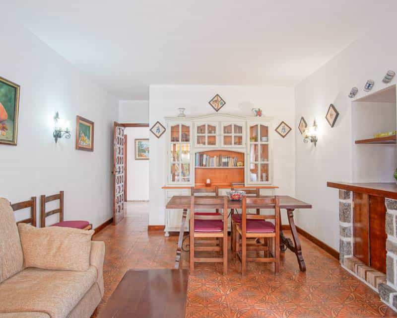 House in Las Bovetes, Valencia 12285040