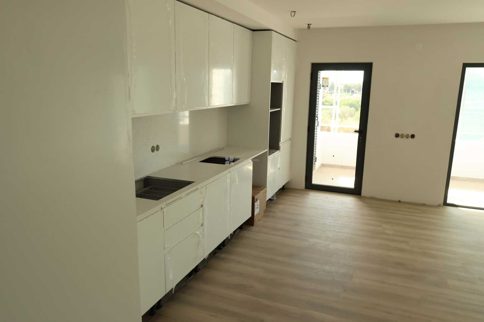 Condominium in Quelfes, Faro 12285322
