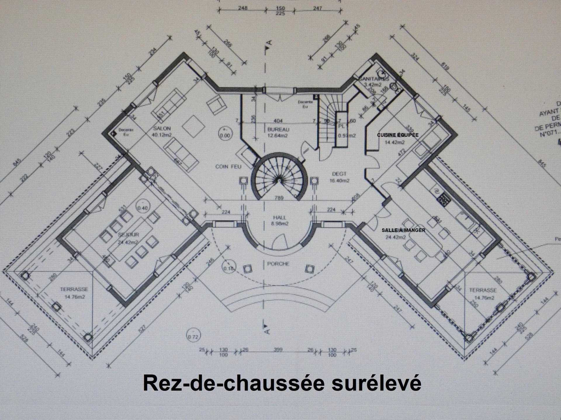 Hus i Saint-Martin-Belle-Roche, Saône-et-Loire 12285873