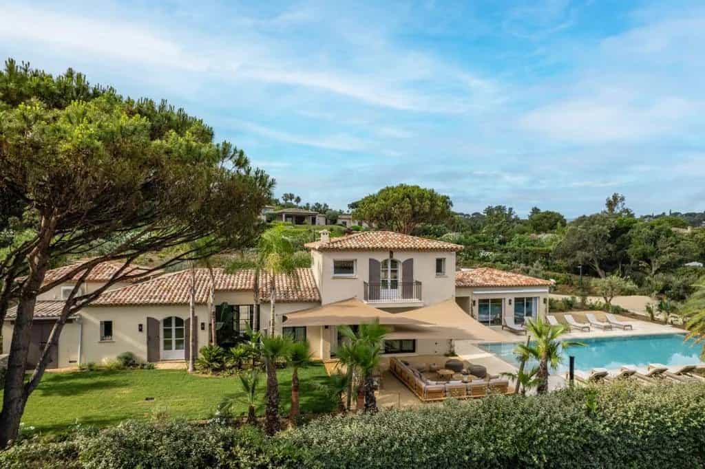 House in Saint-Tropez, Provence-Alpes-Cote d'Azur 12286239