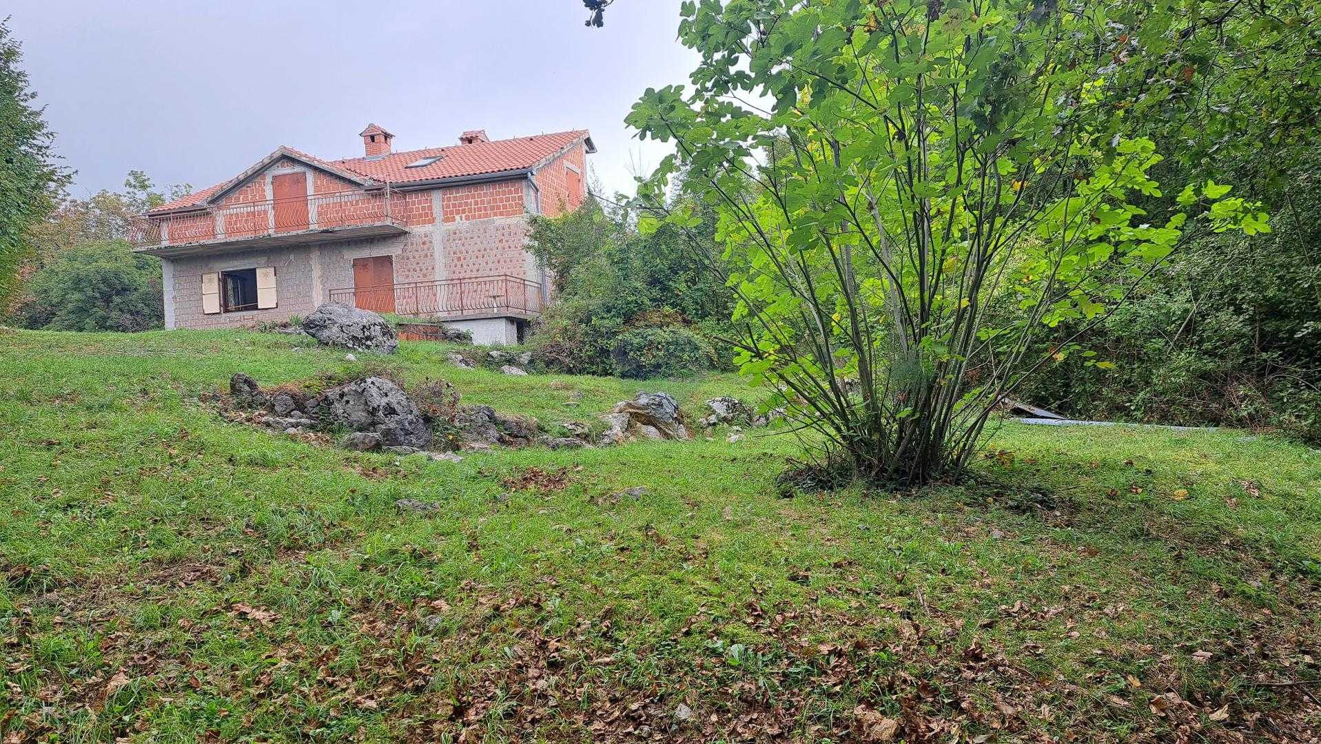 Rumah di Ini, Primorsko-Goranska Zupanija 12286490