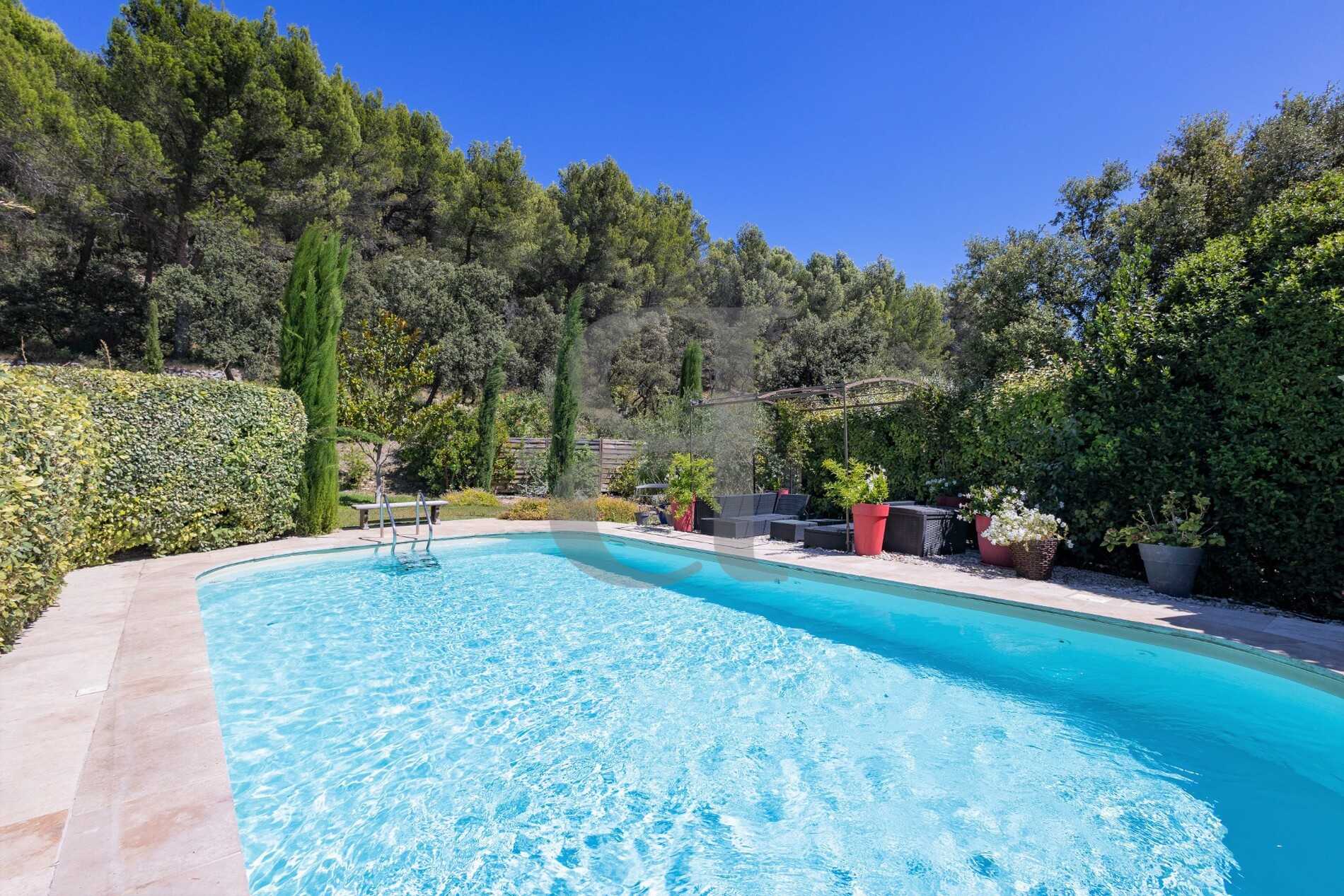 Rumah di Vaison-la-Romaine, Provence-Alpes-Cote d'Azur 12287030