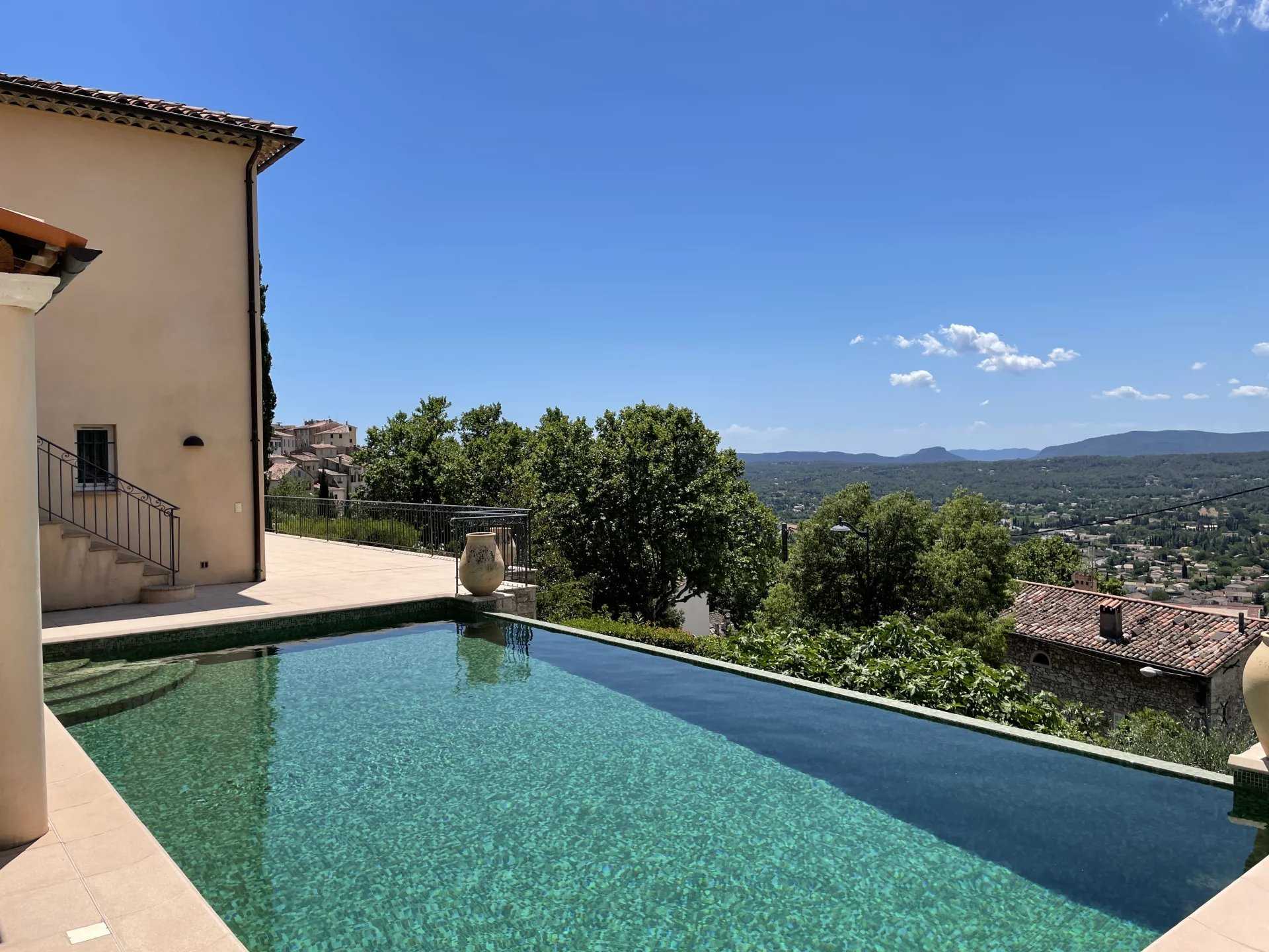 House in Fayence, Provence-Alpes-Cote d'Azur 12287182
