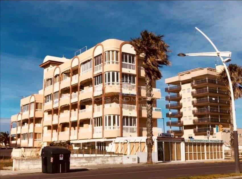 Condominium in Peñiscola, Valencia 12287519