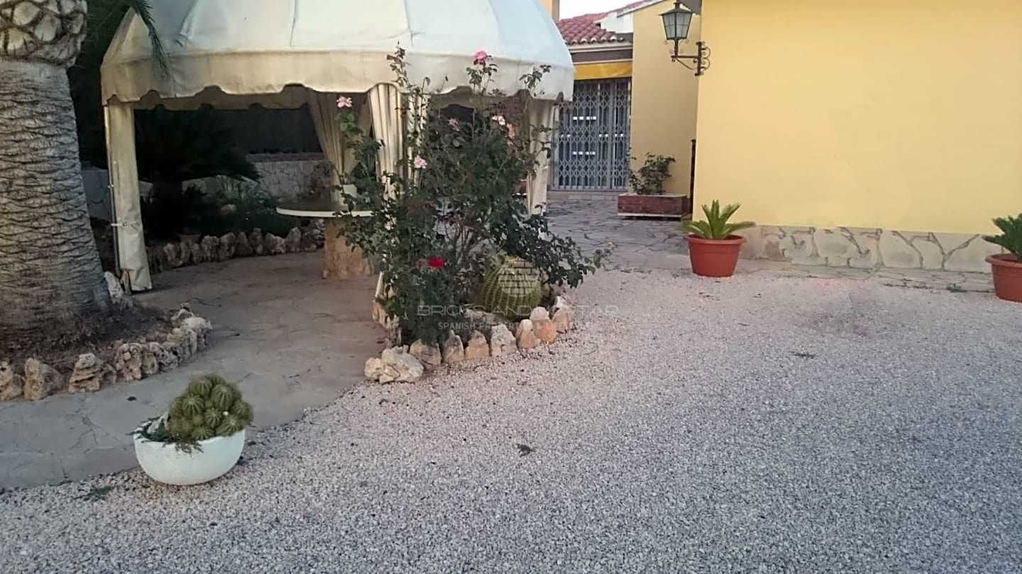 بيت في Xàtiva, Valencian Community 12287795