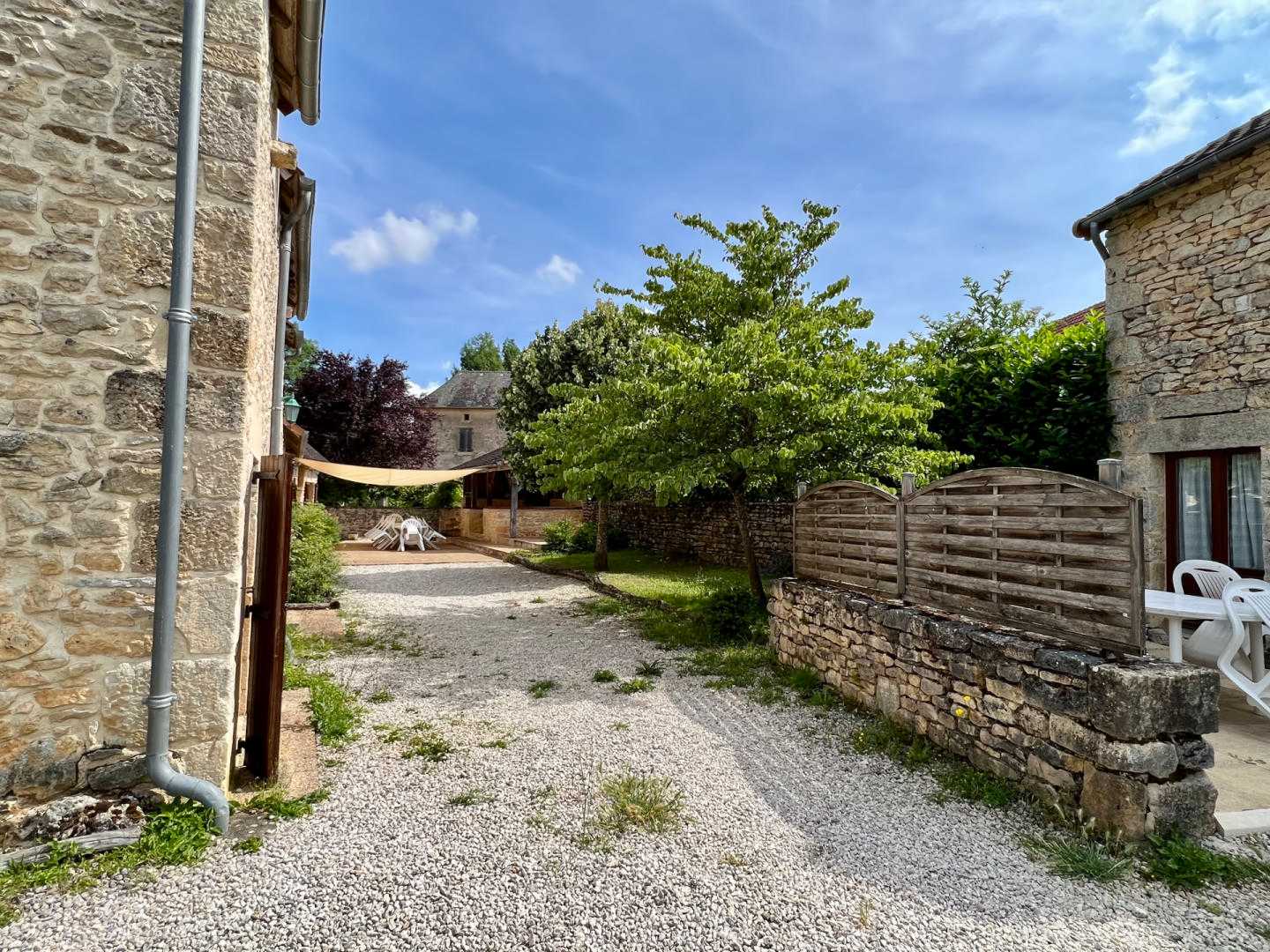 жилой дом в Montignac, Nouvelle-Aquitaine 12288046