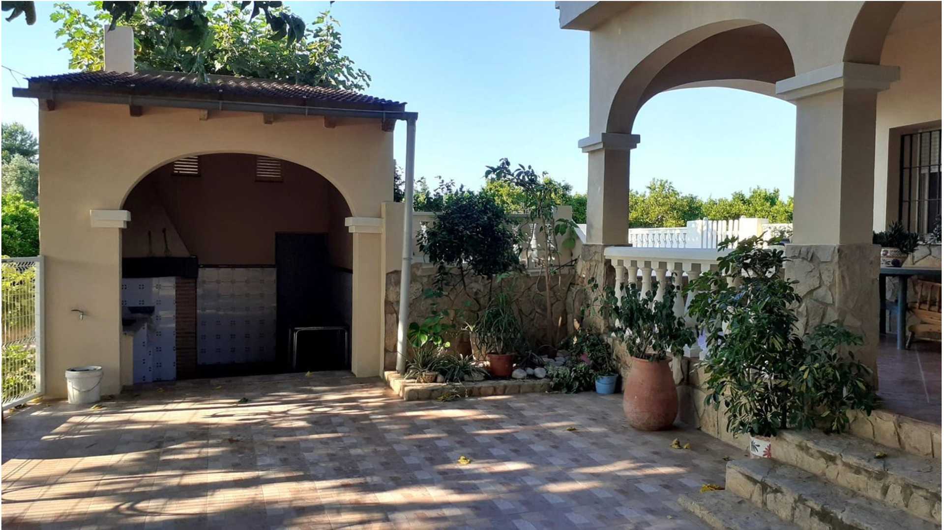 بيت في La Pobla Llarga, Valencian Community 12288057