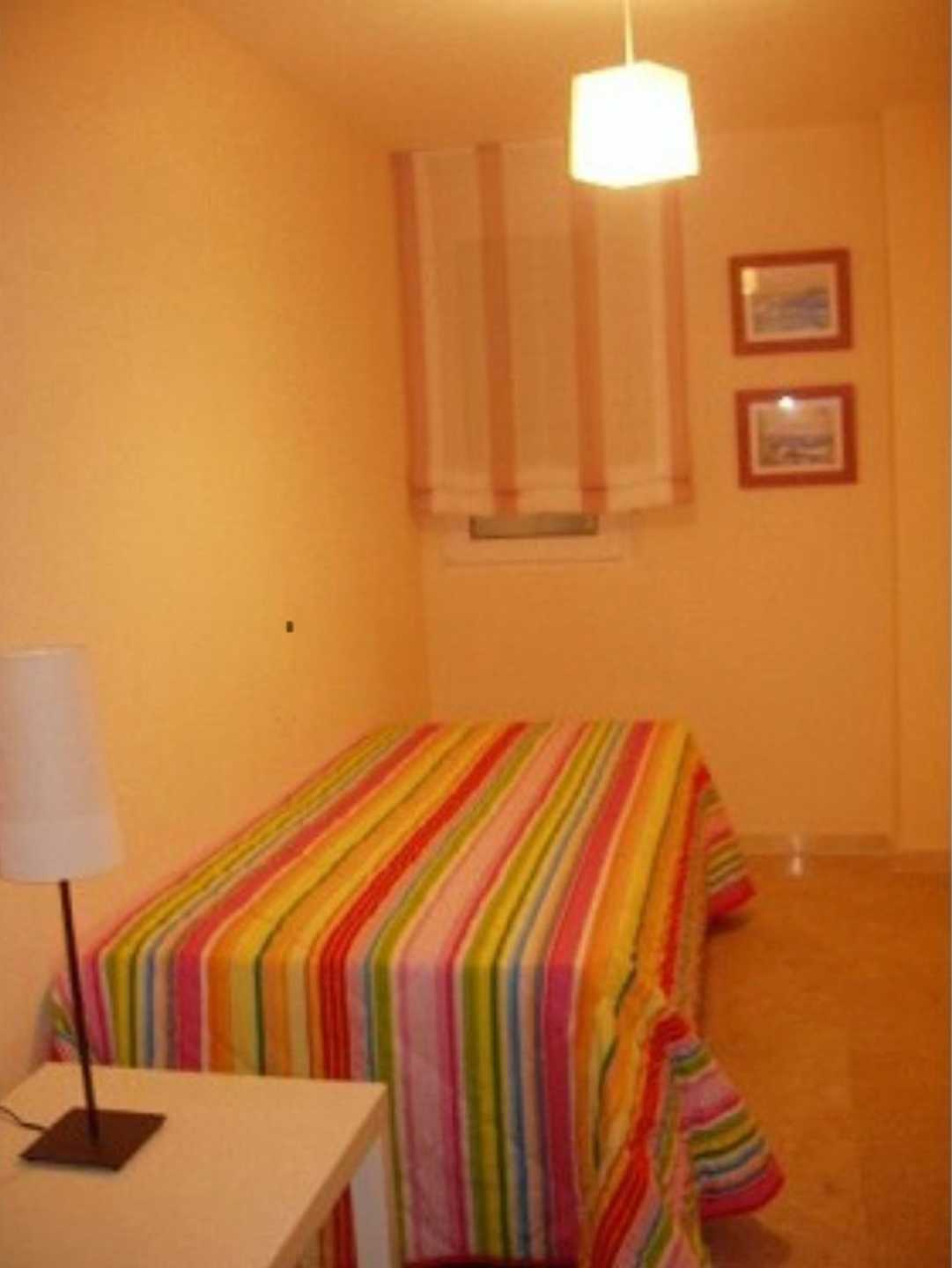 公寓 在 奥利瓦, 巴伦西亚 12288125