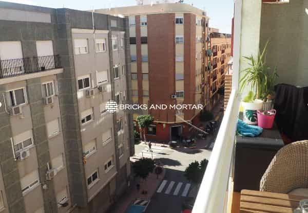 Condominium in Albal, Valencian Community 12288925