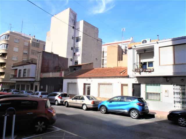 rumah dalam Torrevieja, Valencian Community 12289076