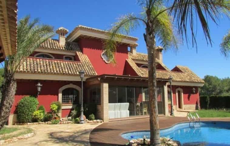 بيت في Alicante, Valencia 12289080