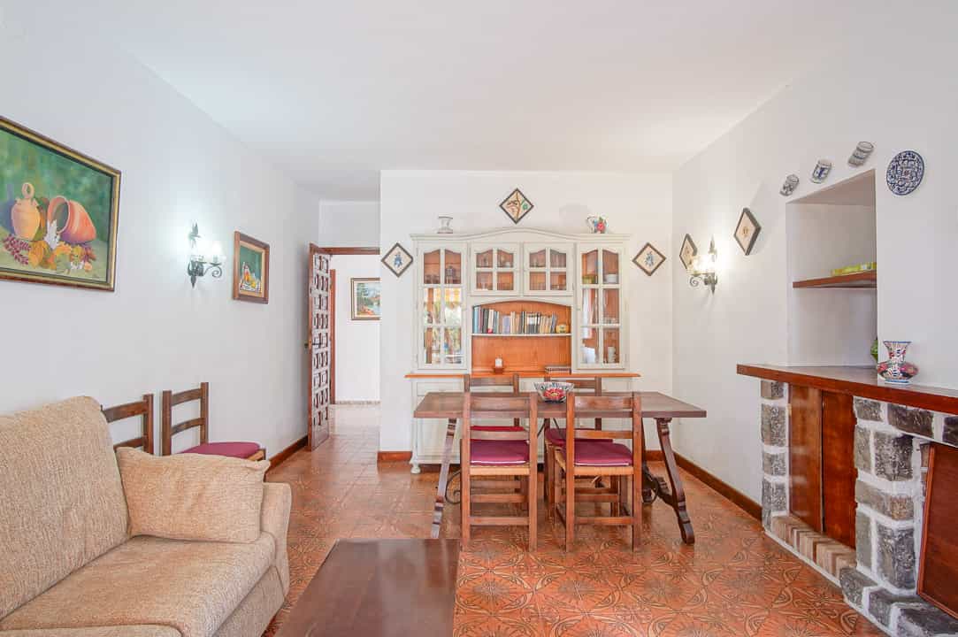 Condominium in Las Bovetes, Valencia 12289446