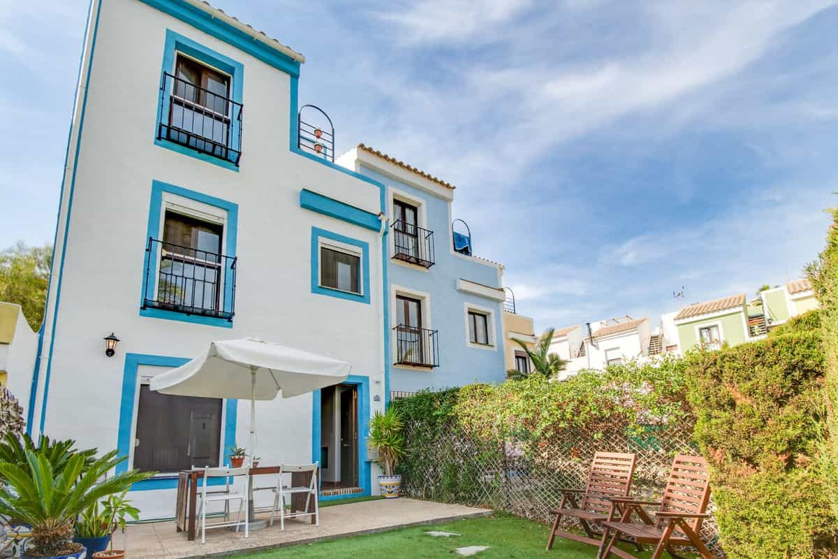 मकान में Casares, Andalusia 12289831