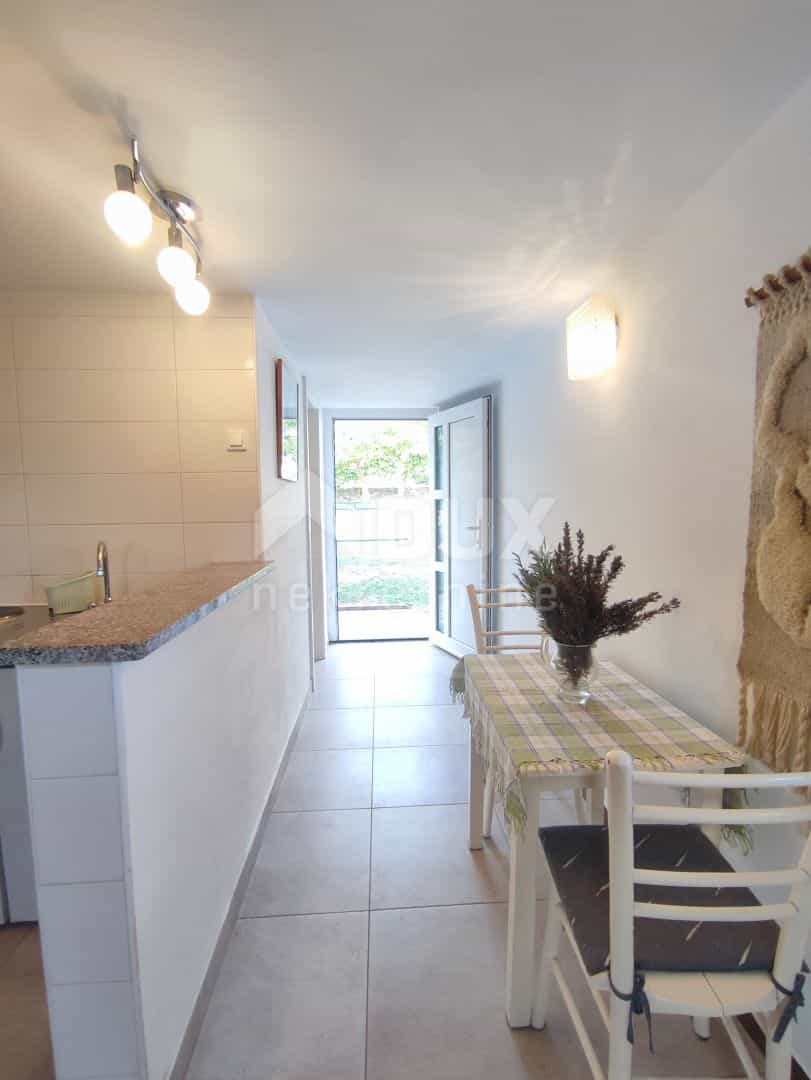 House in Premantura, Istria County 12292083