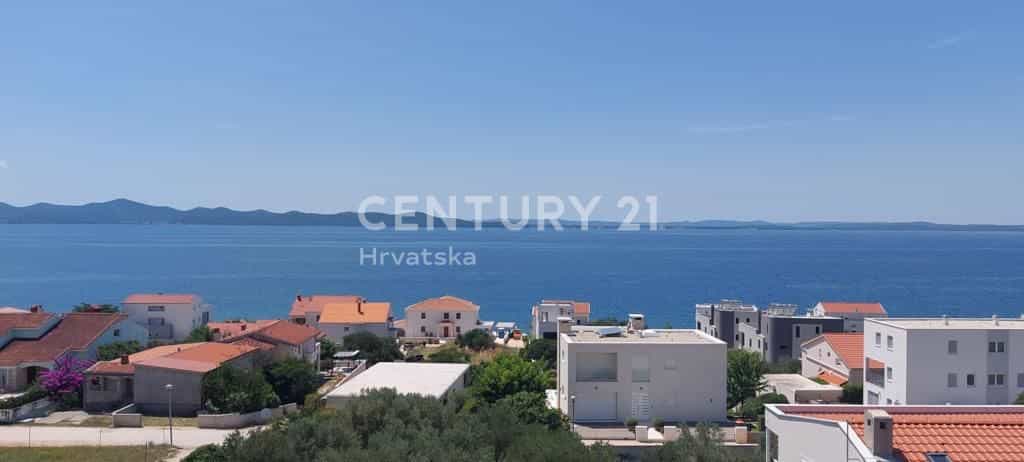 Condominium in Zadar, Zadar County 12292130
