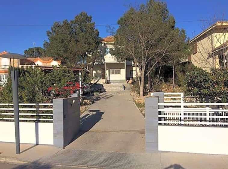 Huis in Monserrat, Valencia 12293072