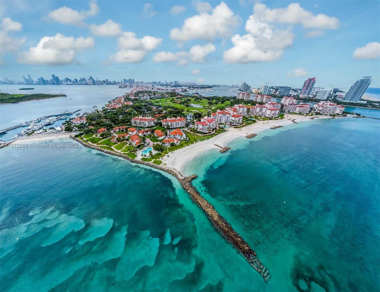 Condomínio no Praia de Miami, Flórida 12293115