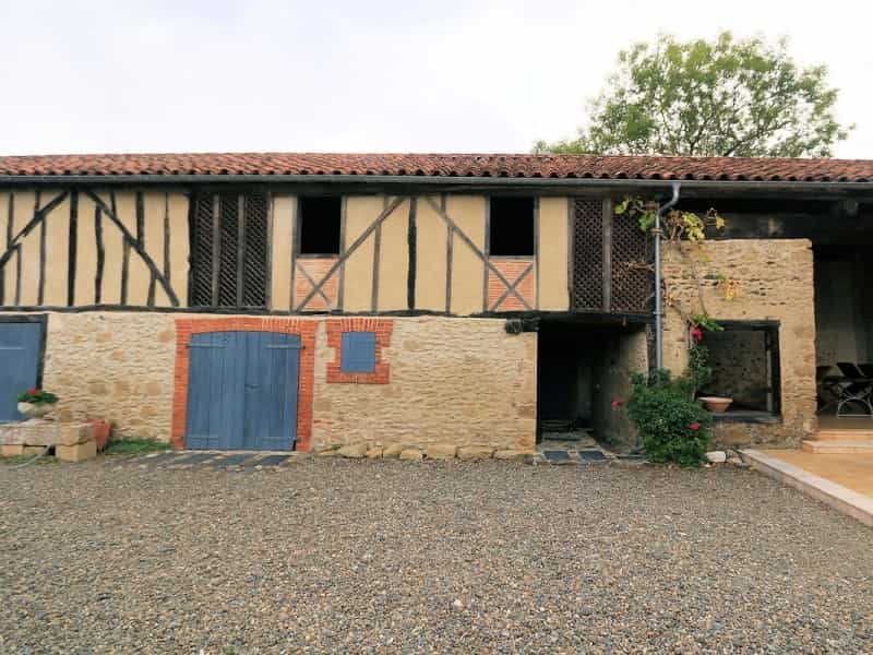 Rumah di Jû-Belloc, Occitanie 12293152