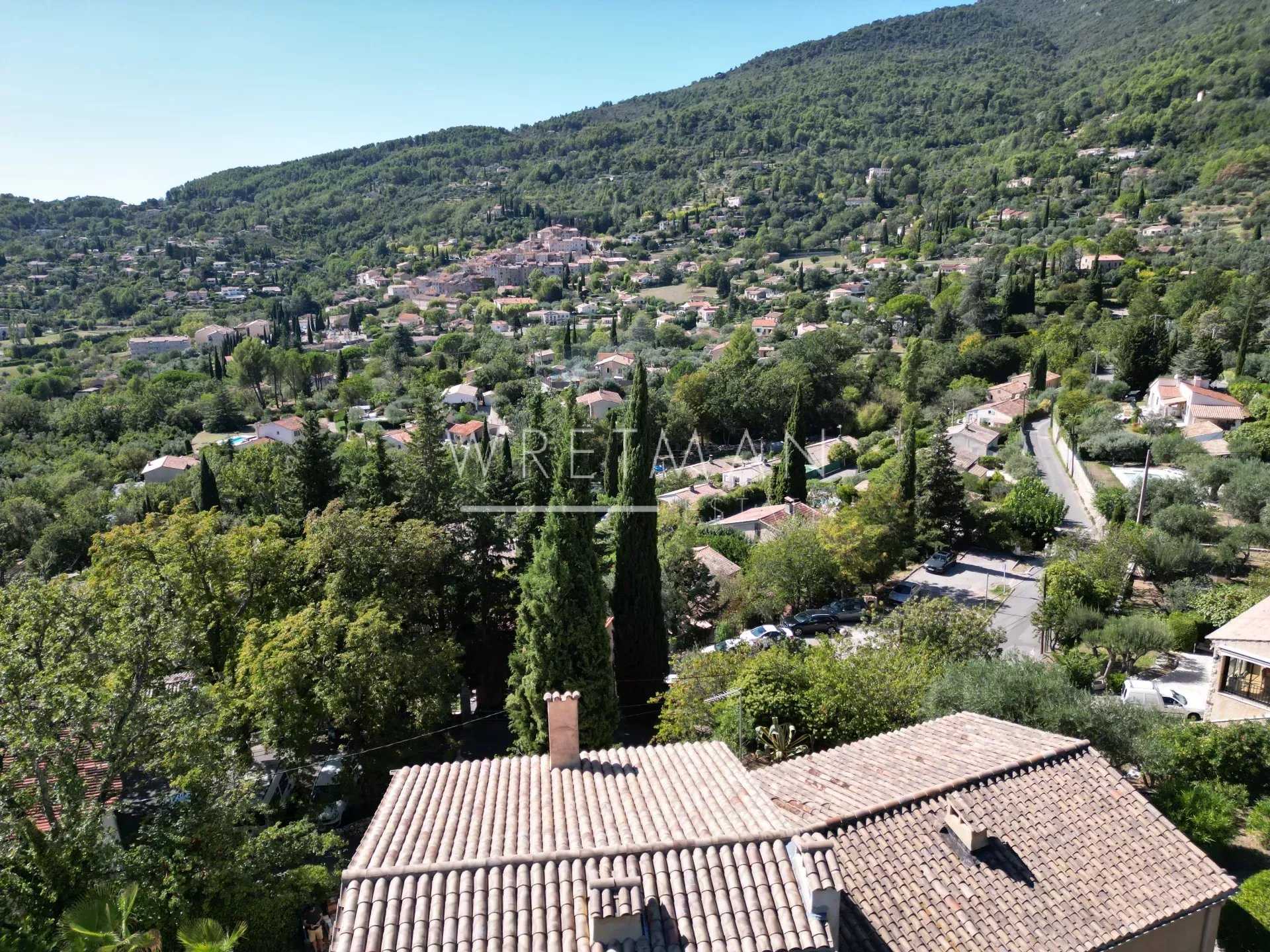 rumah dalam Seillans, Provence-Alpes-Côte d'Azur 12294843
