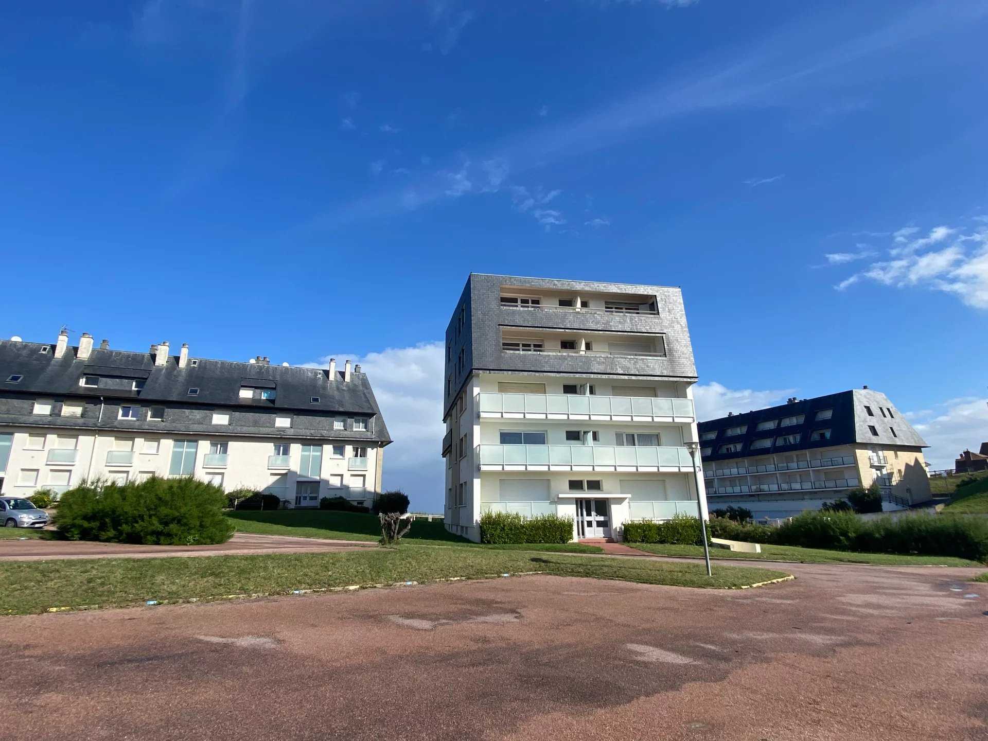 Condominium in Varaville, Calvados 12294847