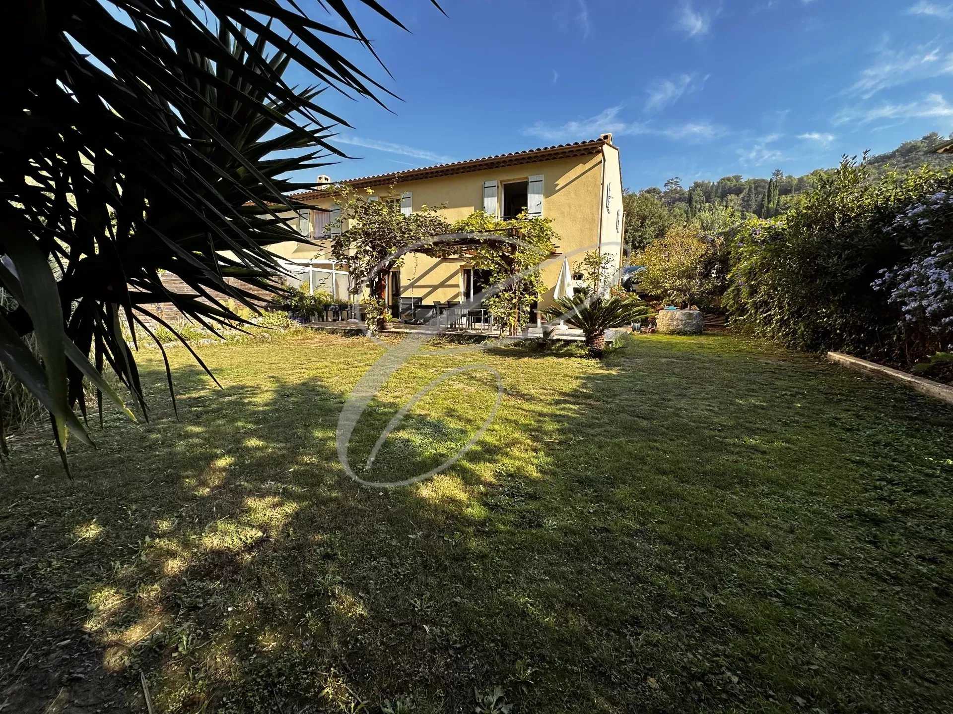 House in Menton, Provence-Alpes-Cote d'Azur 12294861