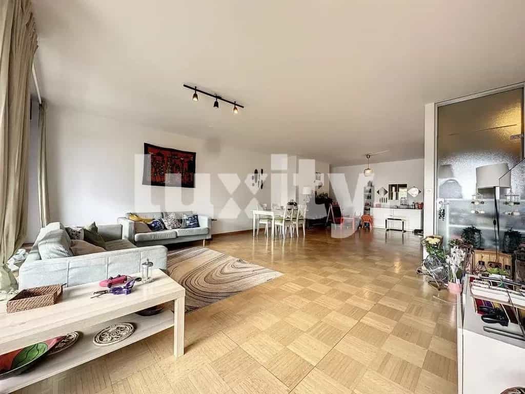Condominium in Le Grand-Saconnex, Geneve 12294914