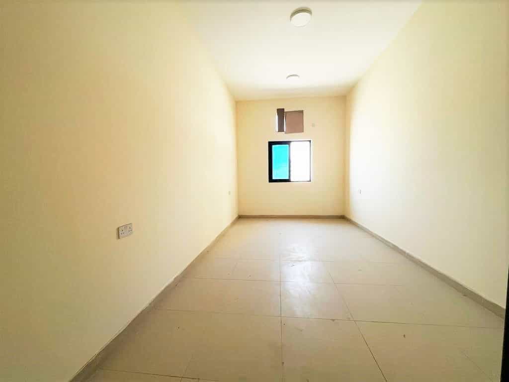Condominium in `Askar, Al Janubiyah 12295072