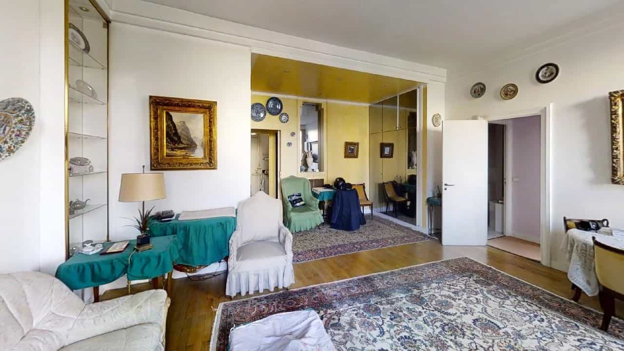 公寓 在 塞納河畔納伊, 法蘭西島 12296579