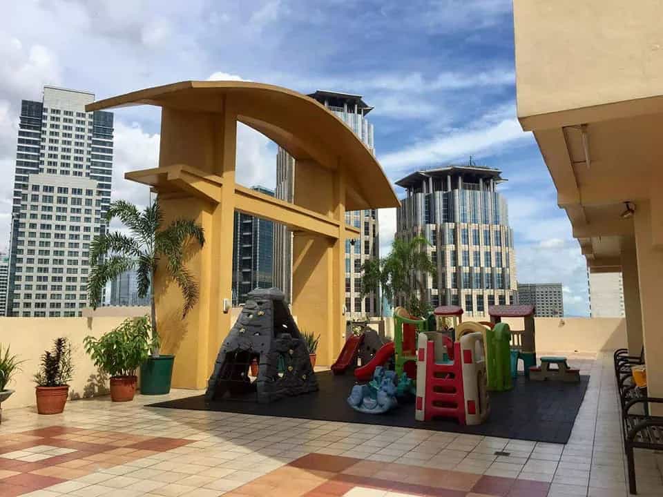 Condominium in Makati, Metro Manila 12296829