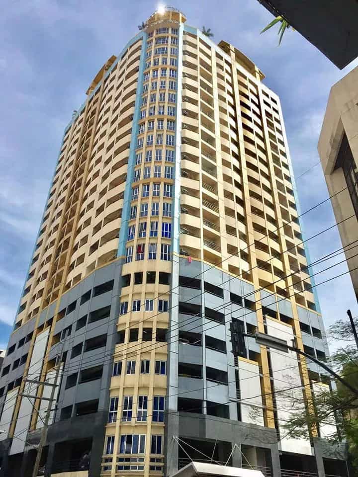 Квартира в Makati, Metro Manila 12296829