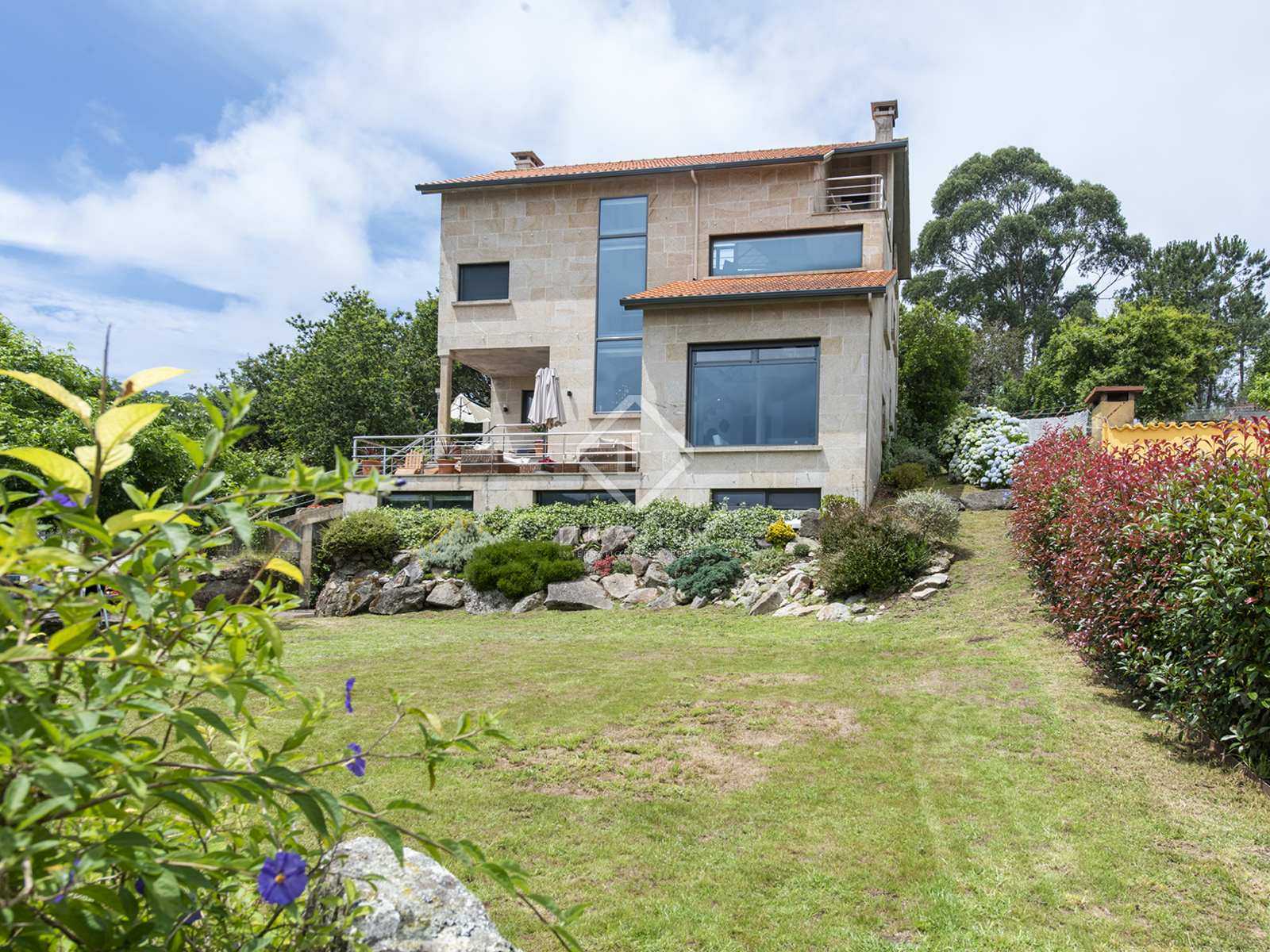 بيت في Aldán, Galicia 12297032
