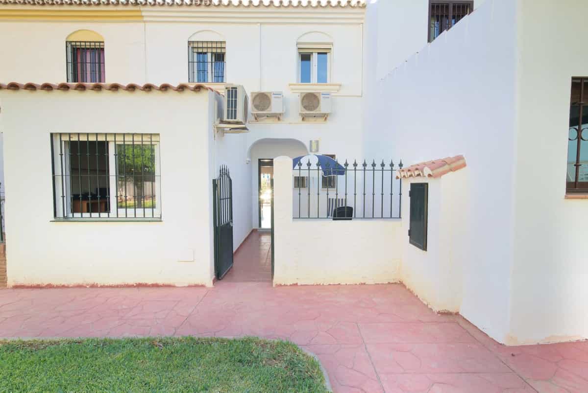 Talo sisään Caleta de Vélez, Andalucía 12297036