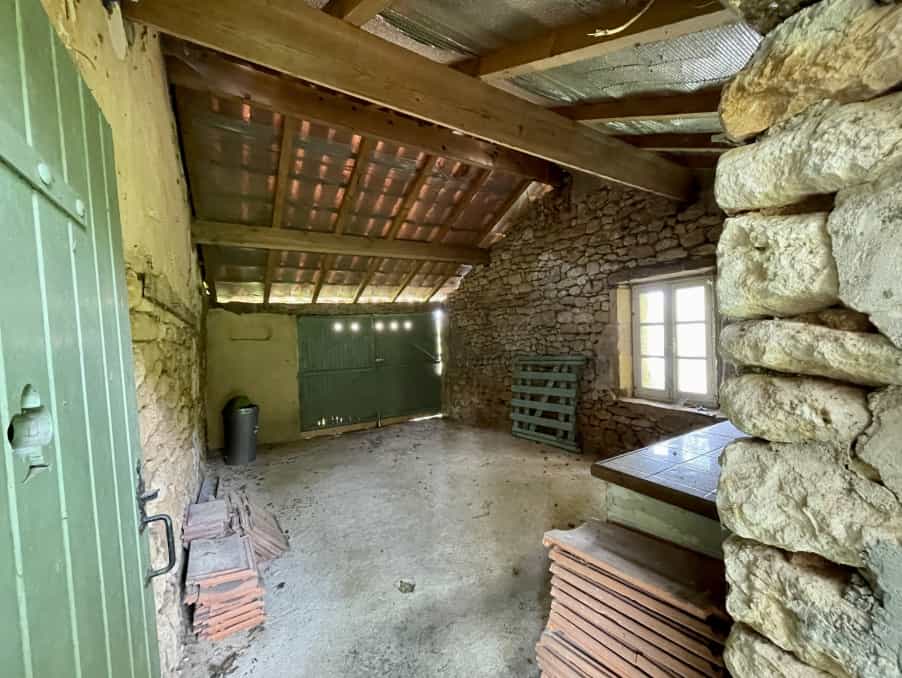 casa en Sainte-Foy-de-Longas, Nouvelle-Aquitaine 12298197