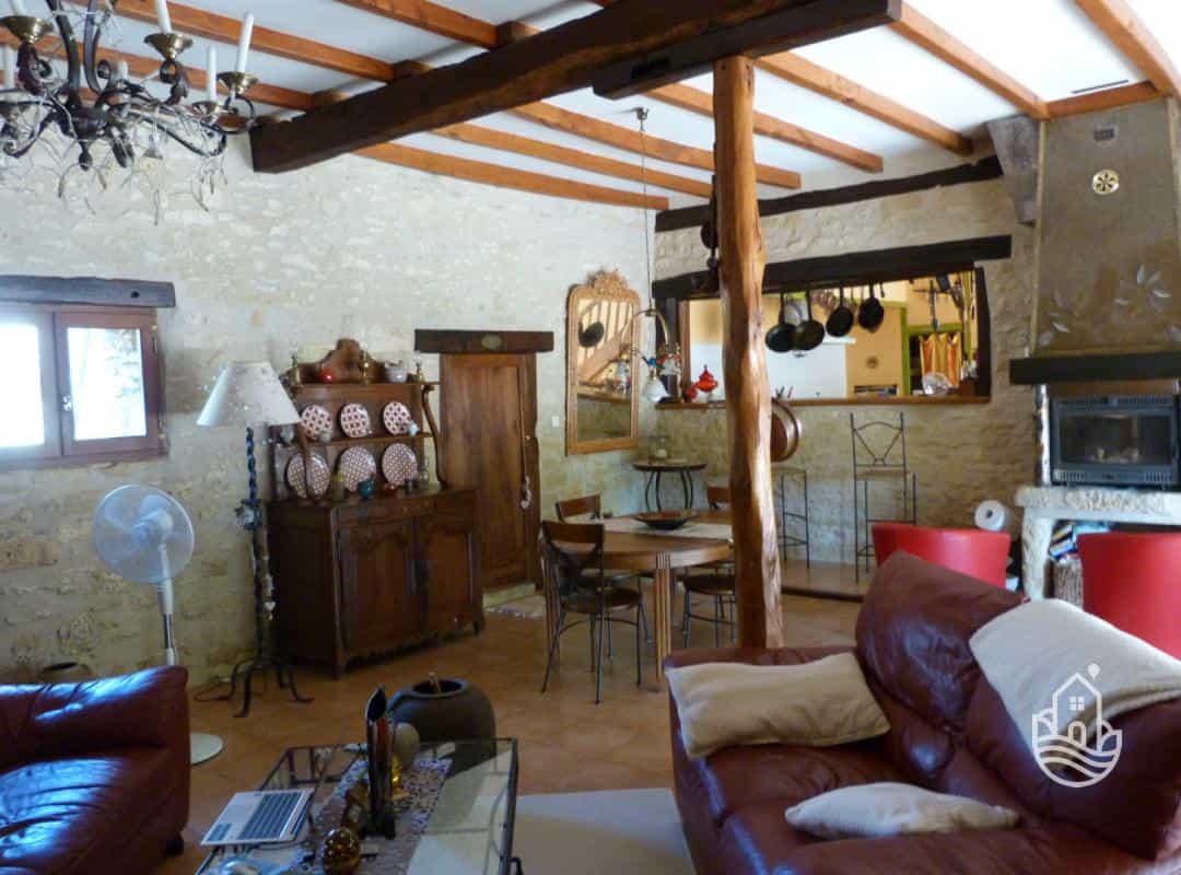 Casa nel Montignac, Nouvelle-Aquitaine 12298477