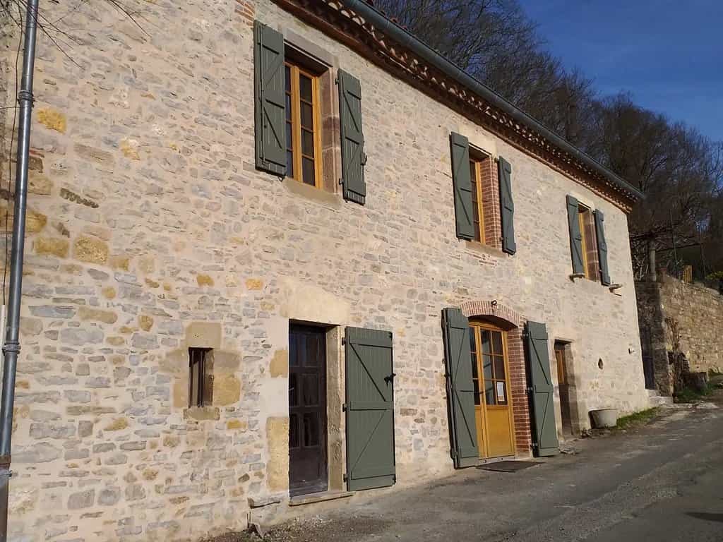 Talo sisään Cordes-sur-Ciel, Occitanie 12298747