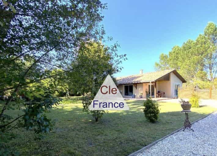 House in Moustey, Nouvelle-Aquitaine 12299406