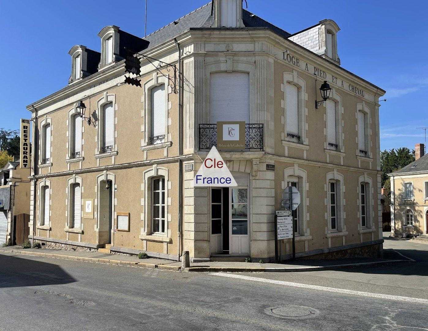 casa no Saint-Denis-d’Anjou, País do Loire 12299417