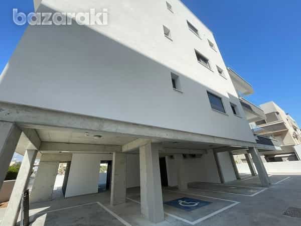 Condominium in Kato Polemidia, Limassol 12300025