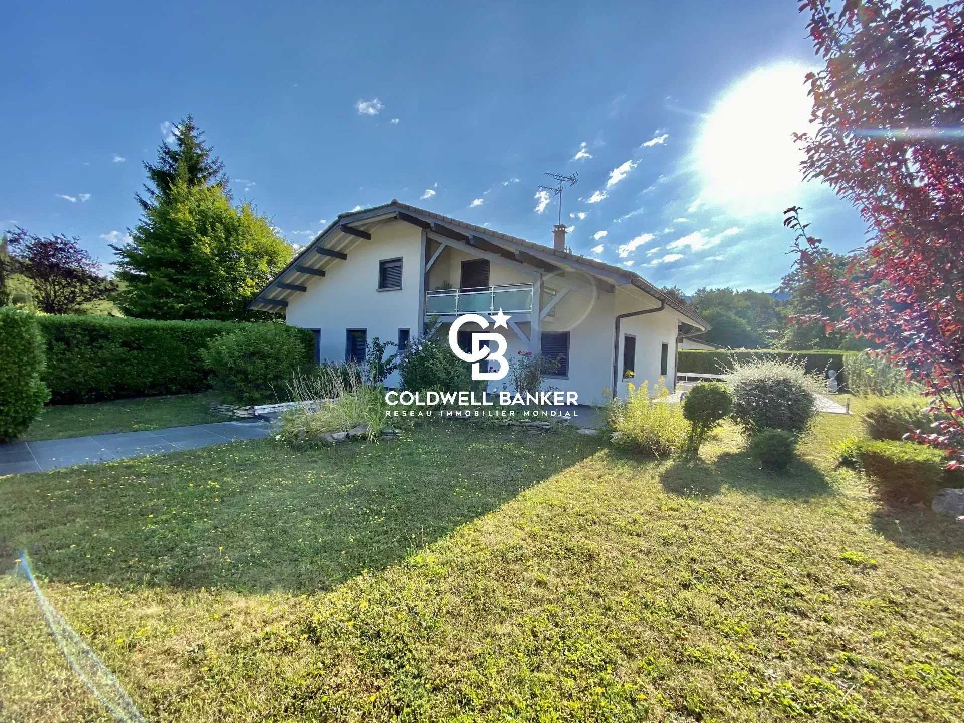 Huis in Ville-la-Grand, Haute-Savoie 12300484