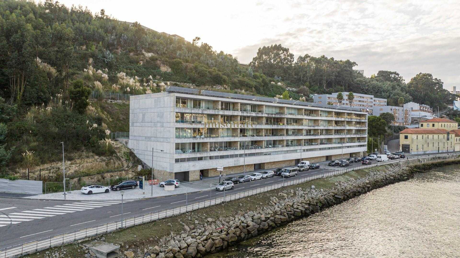 Condominium in Vila Nova de Gaia, Porto 12301039