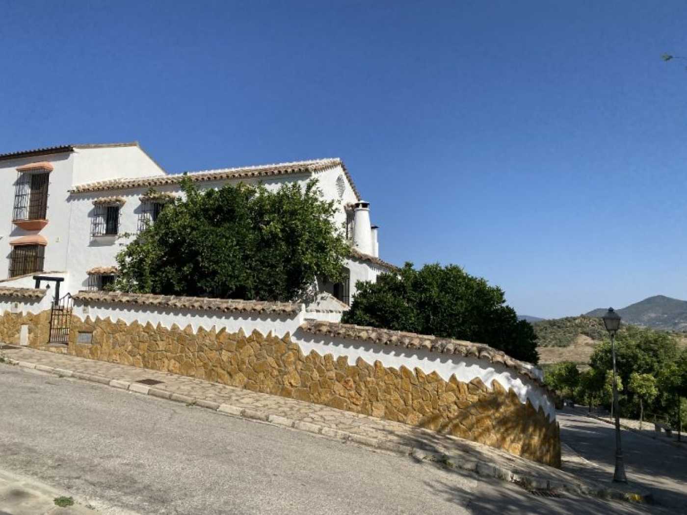 House in Zahara de la Sierra, Andalusia 12301325