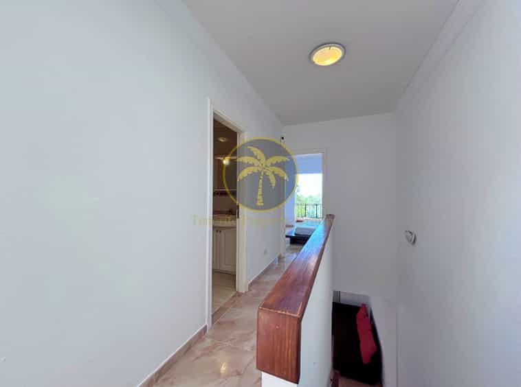 House in , Canary Islands 12302035